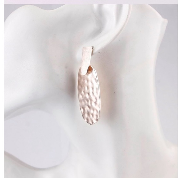 NEW Hammered stud drop Earring 3 color choices - Picture 7 of 7